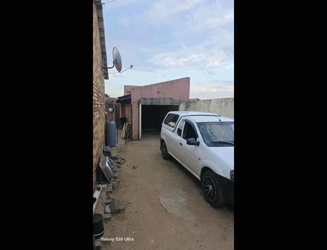 2 BEDROOM HOUSE FOR SALE IN TEMBISA
